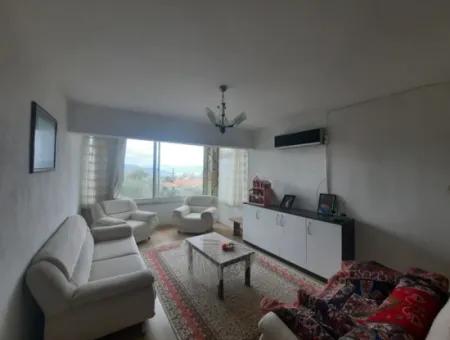 Villa Mit 200 M2 Seeblick Auf 1700 M2 Grundstück In Köyceğiz Zeytinalan Steht Zum Verkauf