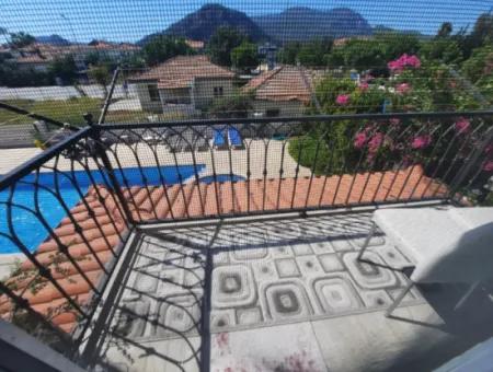 Mugla Dalyan 125 M2, 4 In 1 Dach Duplex Zum Verkauf