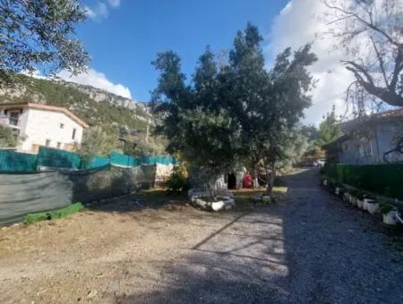 Tiny House Mit Schwimmbad In Der Natur Auf 738 M2 Land In Göcek Zum Notverkauf