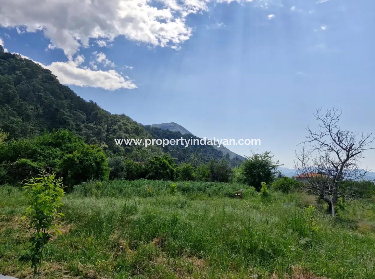 700 M2 Land With Lake View Construction Right In Köyceğiz, Yeşilköy For Emergency Sale