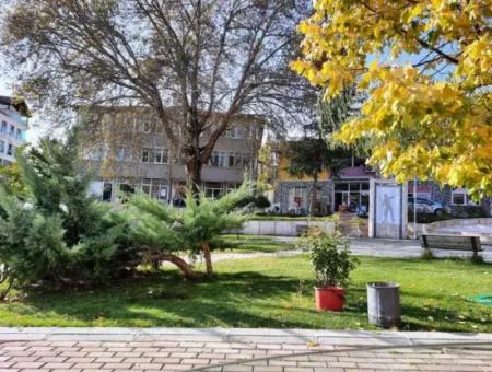 500M2 Land In The Center Of Çameli In Return For A Ready-Made Floor With A Construction License