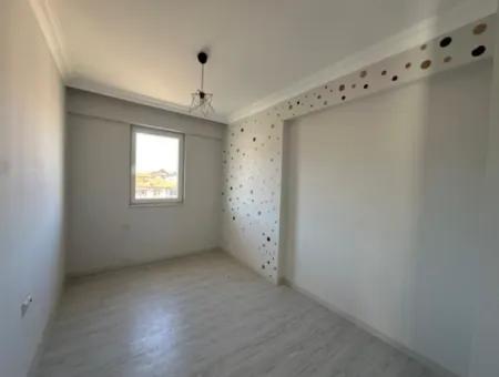 Ortaca Karaburunda 3Rd Floor 2 1 Apartment For Rent