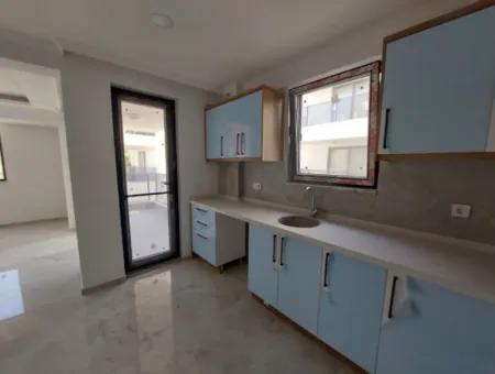 Muğla Ortaca Merkezde 90 M2, 2+1 Giriş Kat Sıfır Daire Kiralık