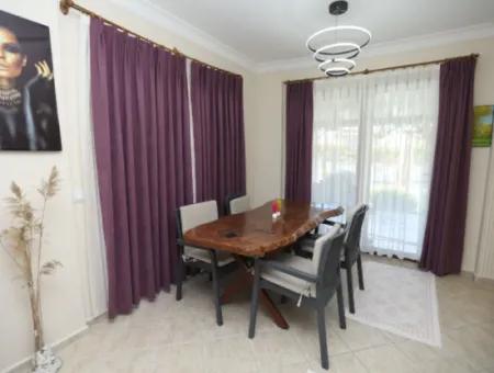 Muğla Dalyanda Satılık 566 M2 Arsada, 3+1 Müstakil Villa