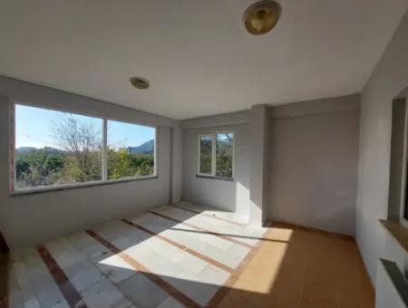 Muğla Ortaca Eskiköyde 140 M2, 3+1 Kaloriferli Bahçeli Kiralık Daire