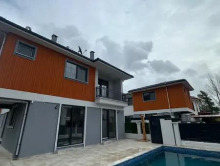 Ortacada 4+1 208 M2 Lüks Villalar Satılık