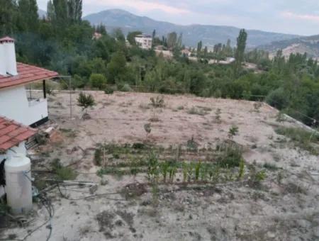 Çameli Belevinde 1 700 M2 Arazide 2+1 Müstakil Kelepir Yeni Ev Satılık.